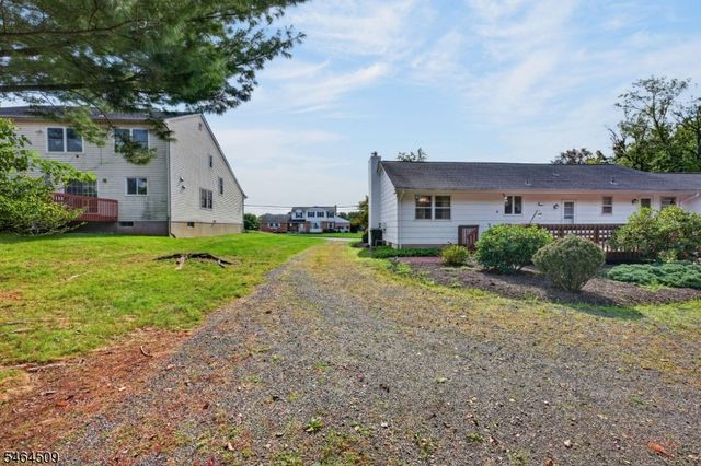 444 Vanderveer Rd, Bridgewater Twp., NJ 08807