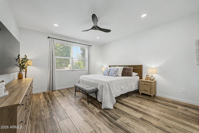 380 W Pelipa Drive, San Tan Valley, AZ 85140