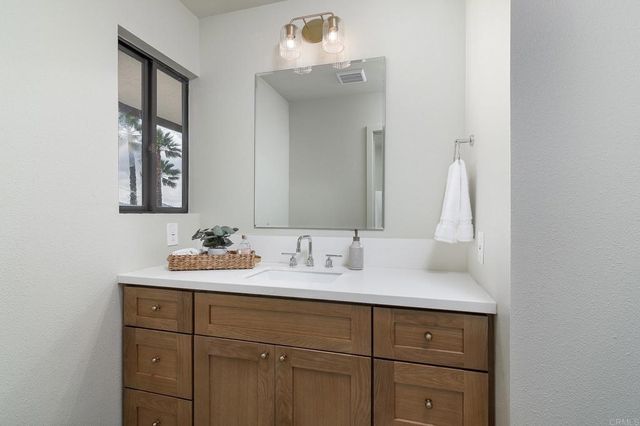14043 Calle De Vista, Valley Center, CA 92082