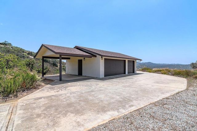 14043 Calle De Vista, Valley Center, CA 92082