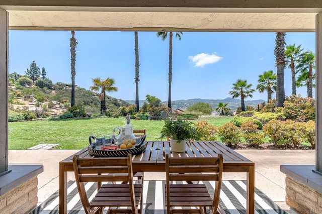 14043 Calle De Vista, Valley Center, CA 92082