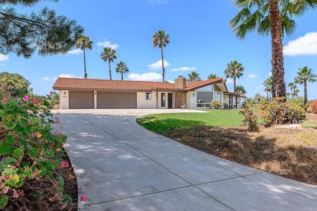 14043 Calle De Vista, Valley Center, CA 92082