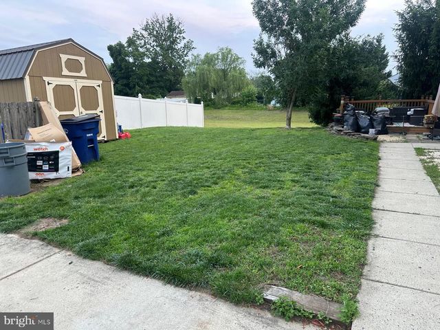 2201-2203-2005 BURLINGTON AVE, Delanco, NJ 08075