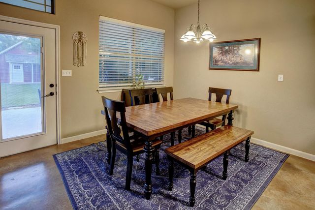 129 Haliimaile LN, Bastrop, TX 78602