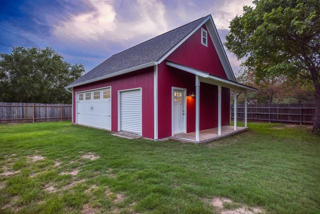 129 Haliimaile LN, Bastrop, TX 78602