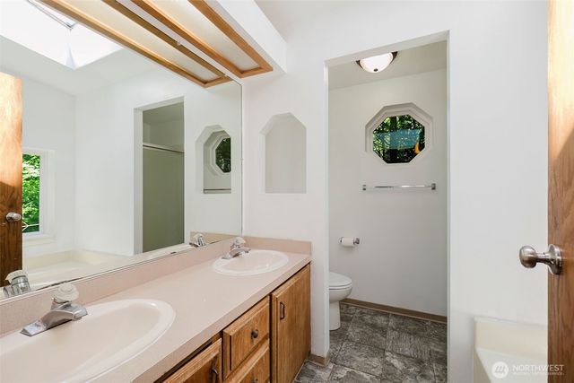 6525 SE Skycrest Lane, Port Orchard, WA 98366
