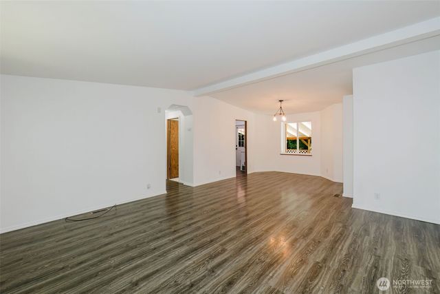 6525 SE Skycrest Lane, Port Orchard, WA 98366