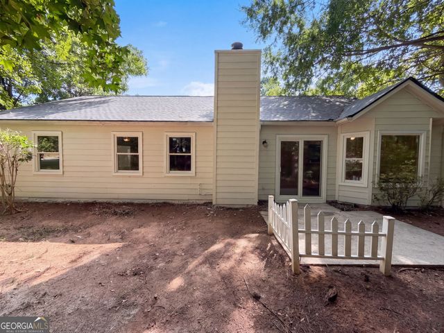3725 Windy Hill Drive SE, Conyers, GA 30013