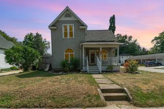 217 W End Street, Alma, MI 48801