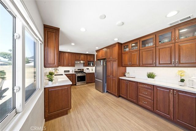 2131 W 236th Street, Torrance, CA 90501