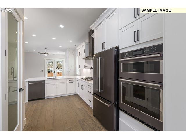 15224 Se TOWERS Ter, Milwaukie, OR 97267