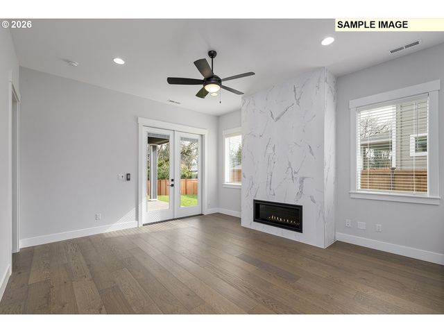 15224 Se TOWERS Ter, Milwaukie, OR 97267