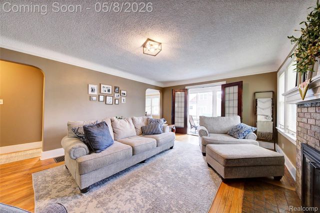 22804 Law Street, Dearborn, MI 48124