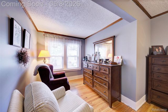 22804 Law Street, Dearborn, MI 48124