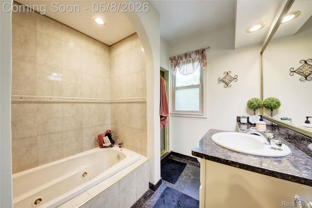 22804 Law Street, Dearborn, MI 48124
