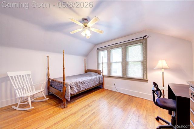 22804 Law Street, Dearborn, MI 48124