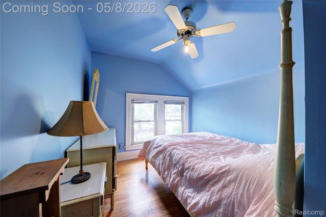 22804 Law Street, Dearborn, MI 48124