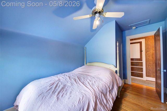 22804 Law Street, Dearborn, MI 48124