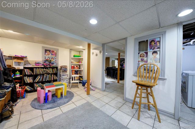 22804 Law Street, Dearborn, MI 48124