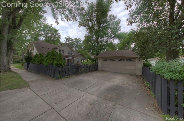 22804 Law Street, Dearborn, MI 48124