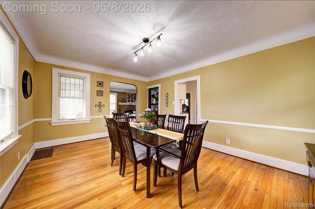 22804 Law Street, Dearborn, MI 48124