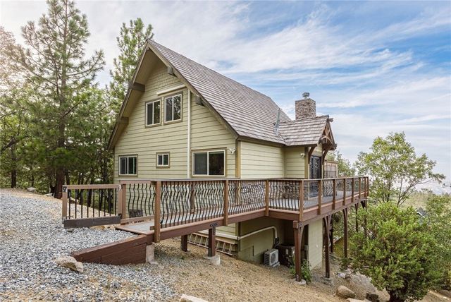 28975 Lassen, Lake Arrowhead, CA 92352