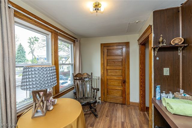 3858 W 16th Street, Cleveland, OH 44109