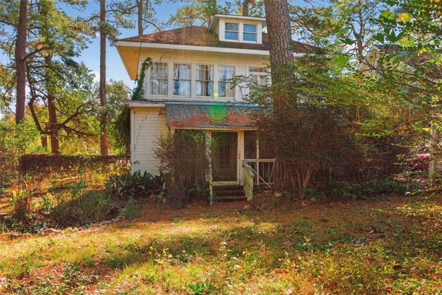 704 Wilkinson Street, Shreveport, LA 71104