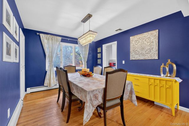 31 Reservoir Road, Wallkill, NY 12589