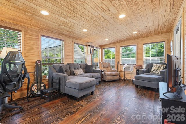 502 N Ridge Avenue, Kannapolis, NC 28083
