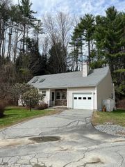 6 Oak Ridge Rd # 30, Lebanon, NH 03784