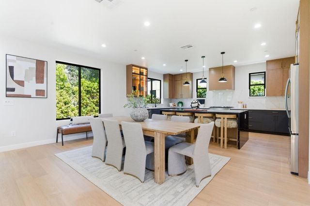 2166 Jardin Drive, Mountain View, CA 94040