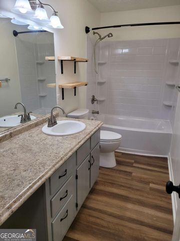 47 W New Street APT A, Winder, GA 30680