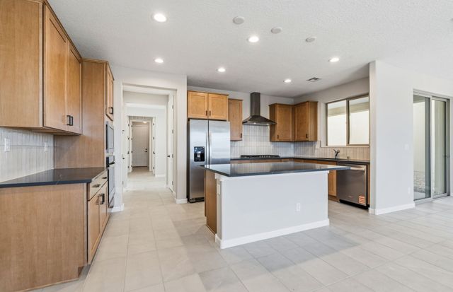 137 Prudencio Street, Santa Fe, NM 87505