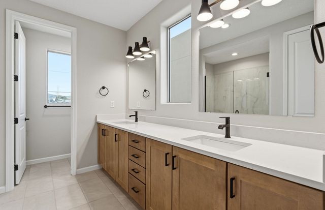 137 Prudencio Street, Santa Fe, NM 87505