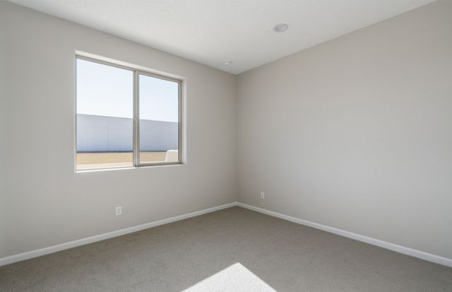 137 Prudencio Street, Santa Fe, NM 87505