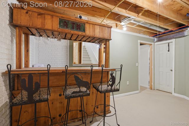 22571 E 13 Mile Road, St. Clair Shores, MI 48082