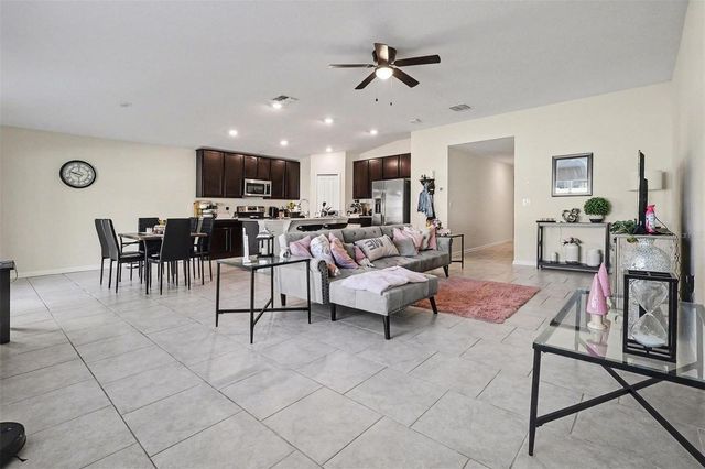 521 S ANDREA CIRCLE, Haines City, FL 33844