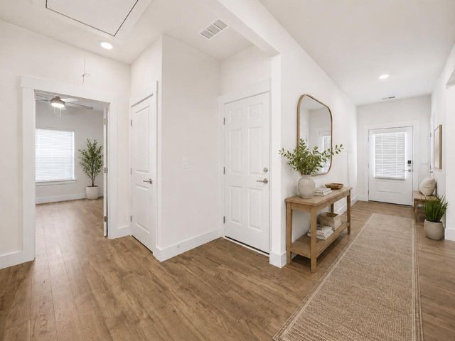 8119 Watercolour Lane, Ooltewah, TN 37363