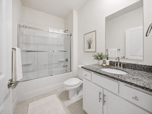 8119 Watercolour Lane, Ooltewah, TN 37363