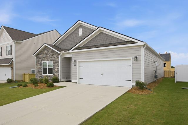 8119 Watercolour Lane, Ooltewah, TN 37363