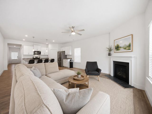 8119 Watercolour Lane, Ooltewah, TN 37363