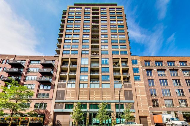 400 W Ontario Street 1005, Chicago, IL 60654