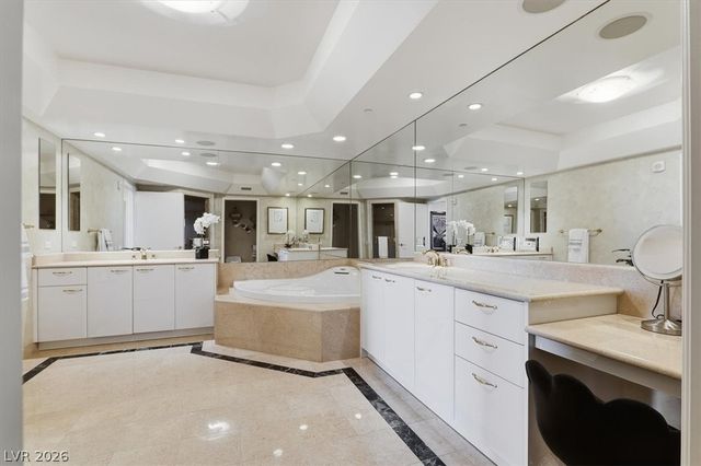 2857 Paradise Road 1702, Las Vegas, NV 89109
