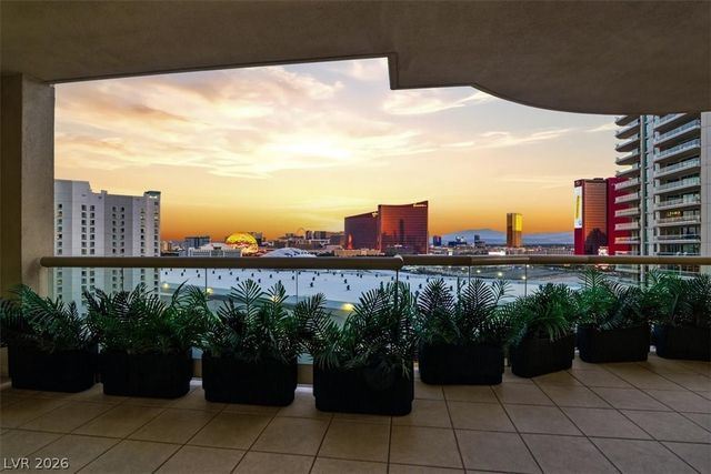 2857 Paradise Road 1702, Las Vegas, NV 89109