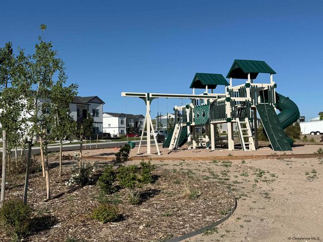 1729 KADE CT, Cheyenne, WY 82007