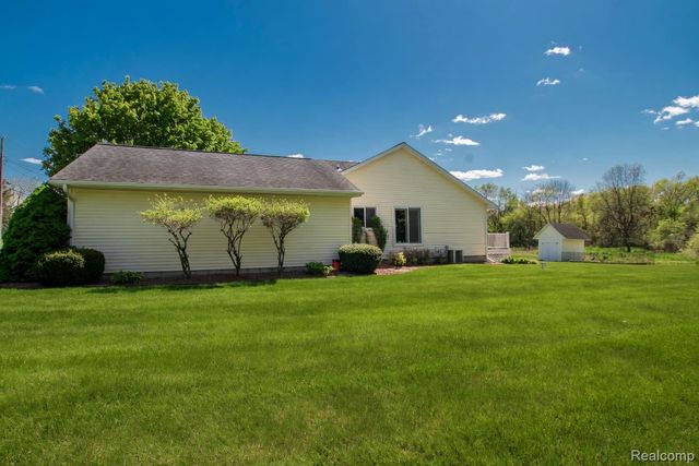 8336 Rondale Drive, Grand Blanc Charter Township, MI 48439