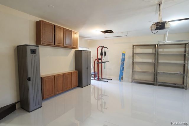 8336 Rondale Drive, Grand Blanc Charter Township, MI 48439
