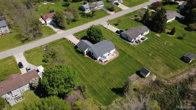 8336 Rondale Drive, Grand Blanc Charter Township, MI 48439