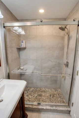 8336 Rondale Drive, Grand Blanc Charter Township, MI 48439
